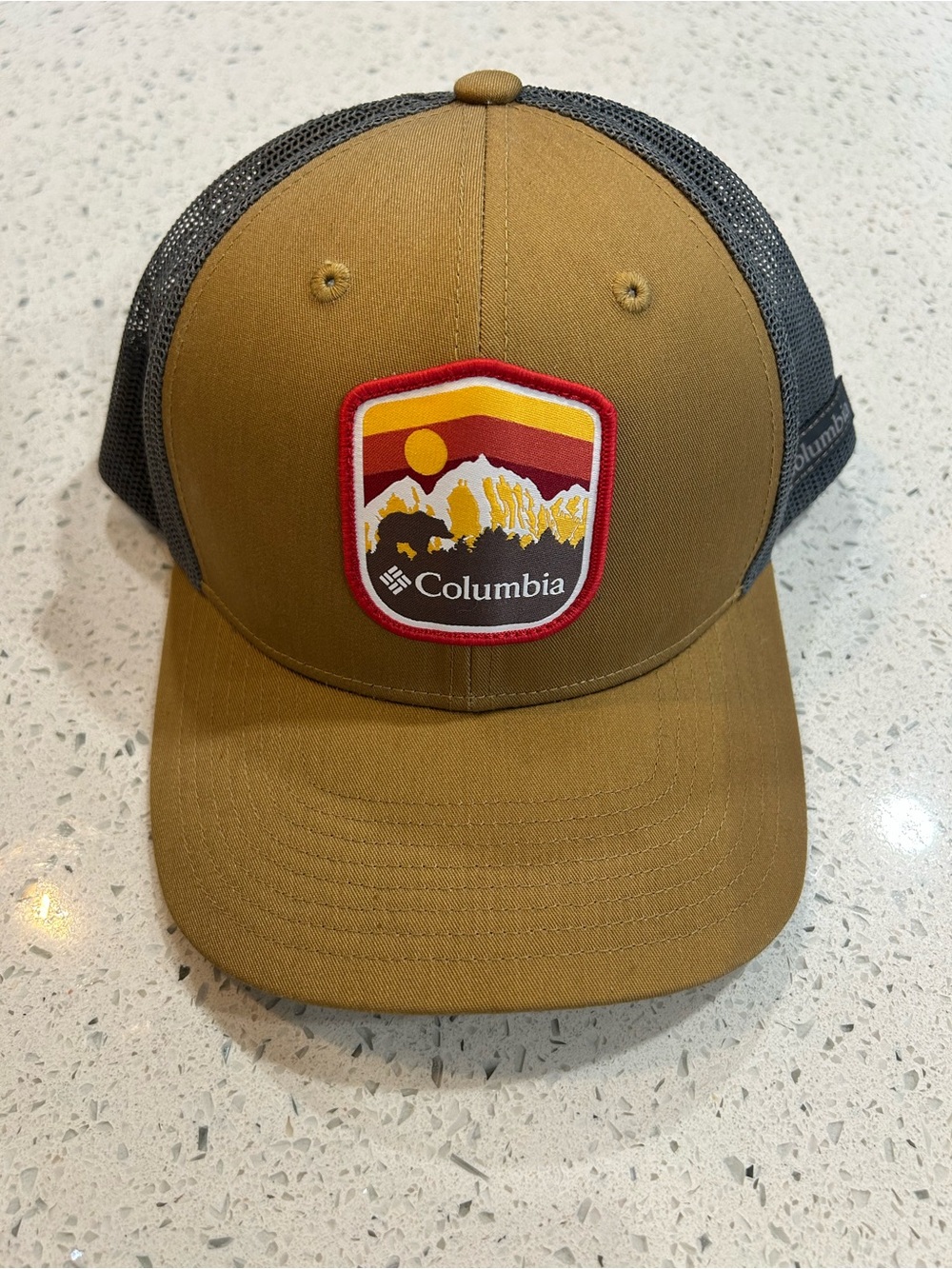 Columbia Men’s Brown & Grey Mesh Snapback Hat w/ Bear